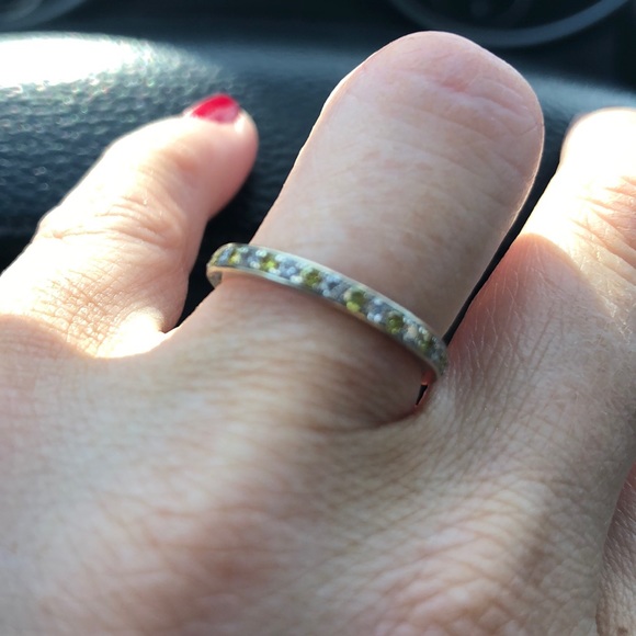 18KT WHITE GOLD CANARY/WHITE DIAMOND VS RING - Picture 2 of 5